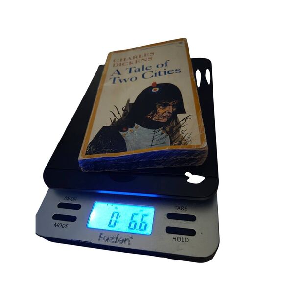 A tale of two cities by Charles Dickens - signet classics - 0451513452 - Picture 5 of 9